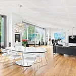 Forum Apartment
